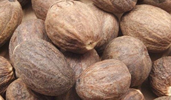 NOCE MOSCATA INTERA